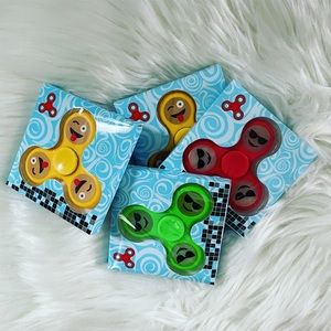 4 Emoji Glow in the Dark Hand Spinners - New